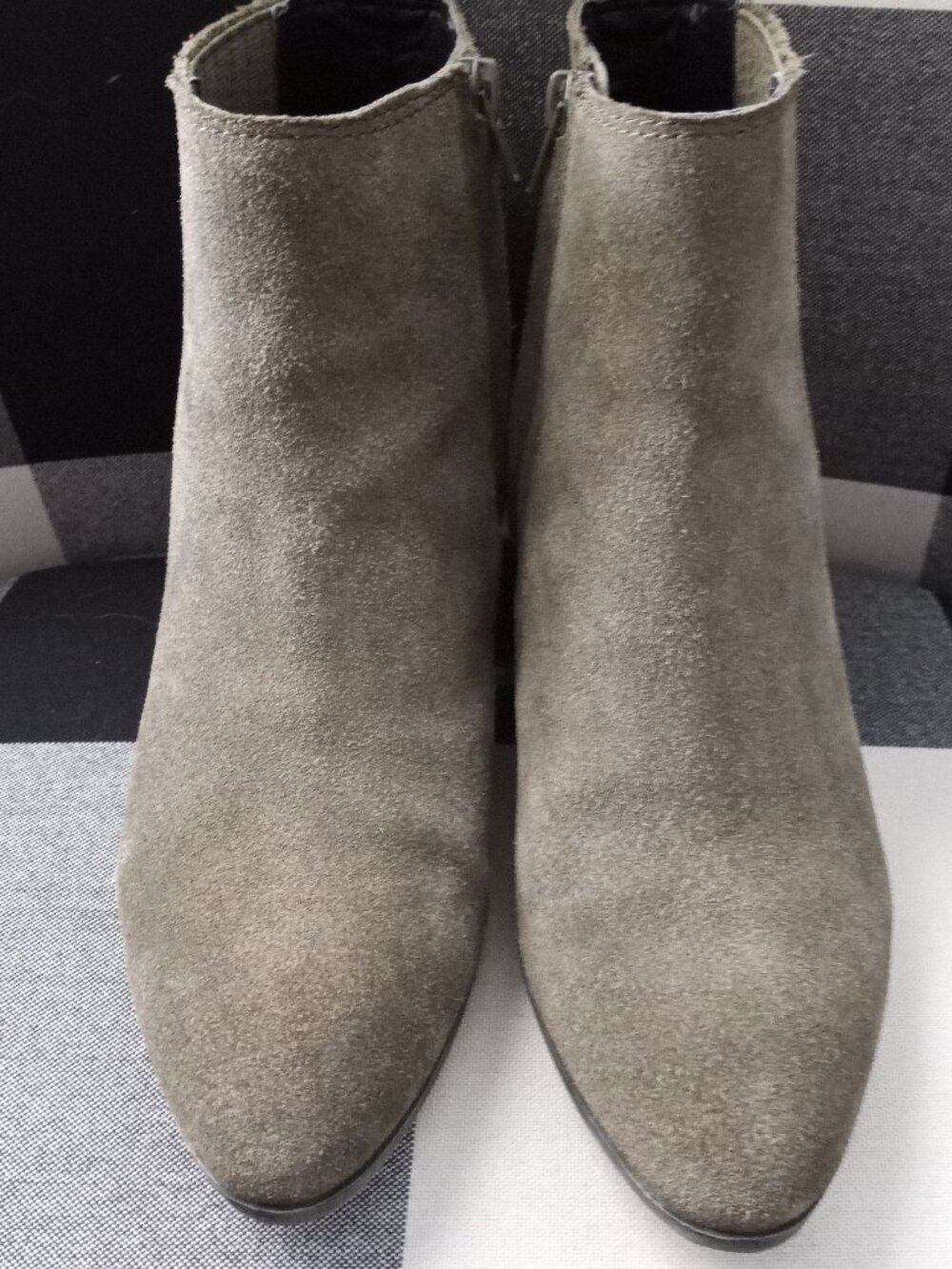 'FRYE & CO' Jacy Suede Ankle Boot Size 7.5